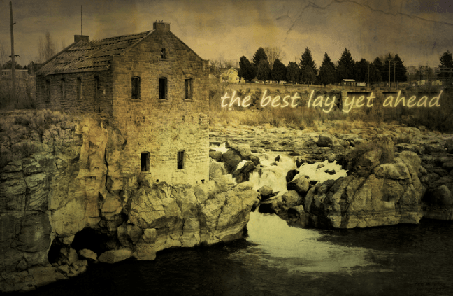 Old powerhouse below American Falls Dam in Idaho